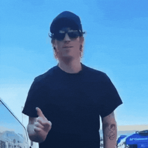 blamyy no nope twenty one pilots hell no GIF