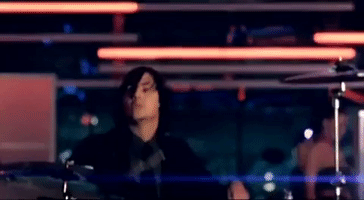 maroon5 maroon 5 makes me wonder GIF