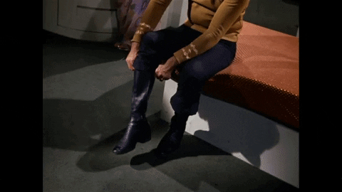 clairefisher983e giphygifmaker startrek winkofaneye GIF