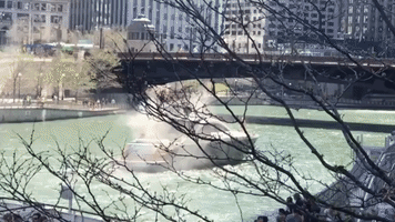 Boat on the Chicago River Catches Fire