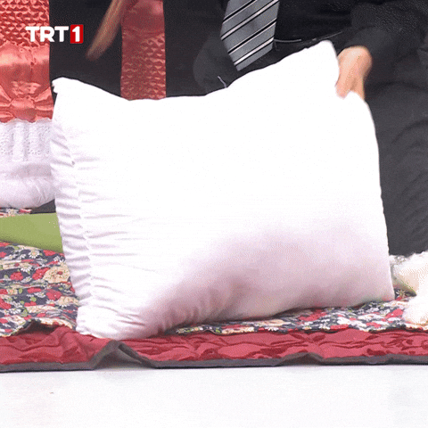 Angry Fight GIF by TRT