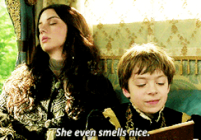 s01e02 GIF