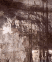 Scappare GIF by Weekpress