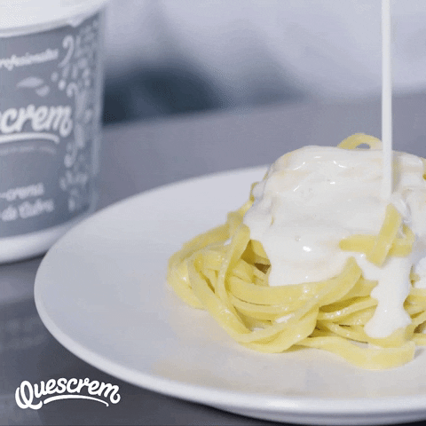 Dinner Sauce GIF by Quescrem