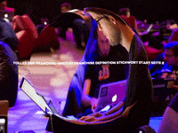 Background Crystal GIF by FranchiseONE.de