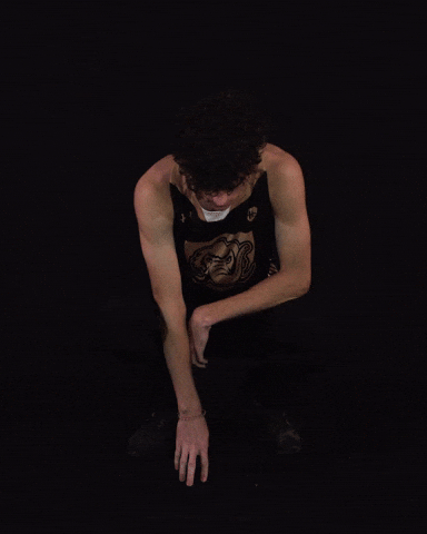 Xc Look Up GIF by Purdue Fort Wayne Athletics