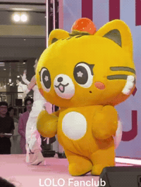 Lolo GIF