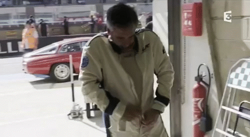 wtf GIF by franceinfo