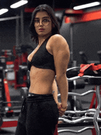 Sara Saffari GIF