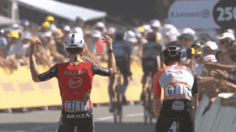Acclamation GIF by Amaury Sport Organisation