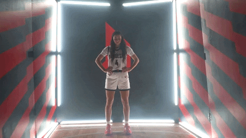 Basketball Zoom In GIF by GoDuquesne
