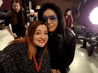 nannythaty kiss nannylife kissarmy nannythaty GIF