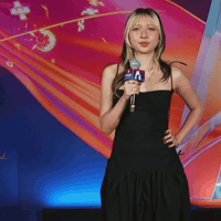Blues Hannah GIF