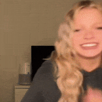Emilykelavos GIF