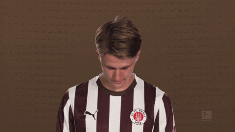 Look Up St Pauli GIF by Bundesliga