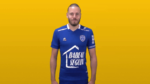 Nimes Olympique Love GIF by estac_troyes