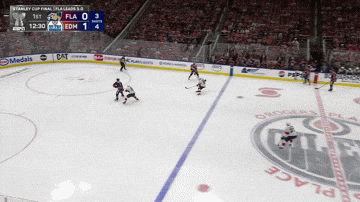 kingkaps7 giphyupload kingkaps7 adam henriques goal puts oilers up 2-0 in 1st GIF