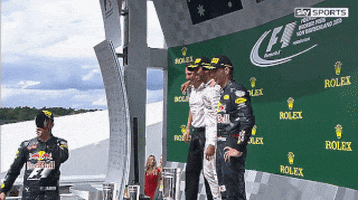 racing goes GIF