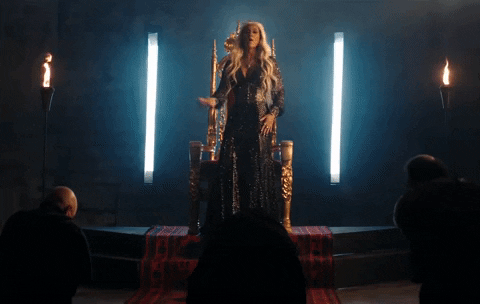 Queen Throne Gif By Saweetie Find Share On Giphy