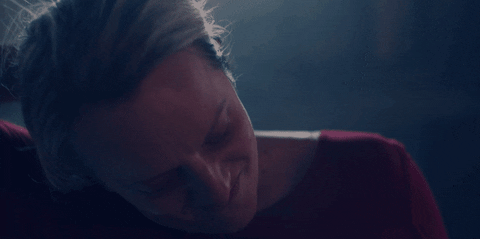 Elisabeth Moss Handmaid GIF by HULU