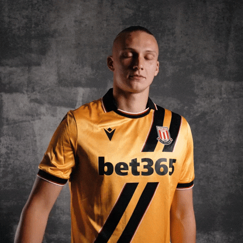 Makysm Talovierov GIF by stokecity