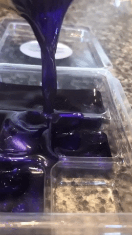 WaxHutUK  GIF