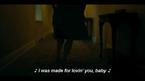 MCMinnow giphyupload lila s2e4 umbrellaacademy GIF