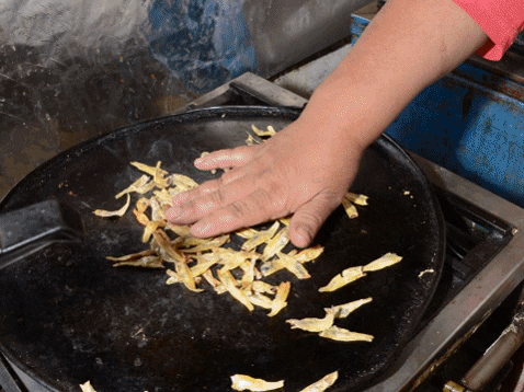 raquelpastel giphygifmaker food eat comida GIF