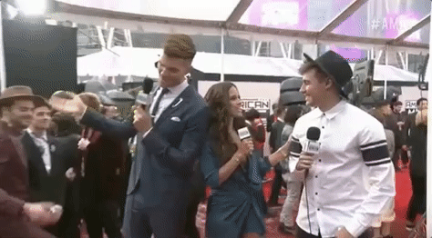 american music awards GIF by AMAs