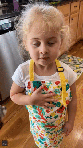 Adorable Little Girl Pledges Allegiance to 'United Steaks of America'