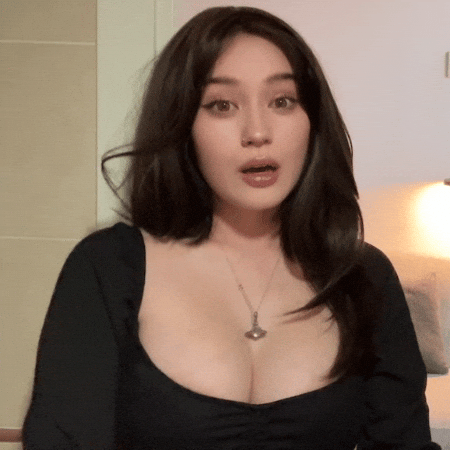 Confused Cute Girl GIF