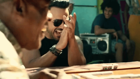 luis fonsi GIF