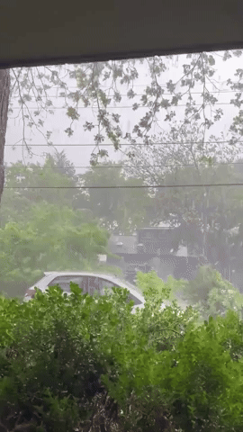 Heavy Rain and Hail Sweep Austin as Thunderstorm Moves Through