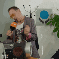 happy dance GIF by Heute-Show