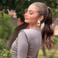 Ignacia Fernández GIF