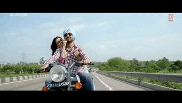 kriti sanon GIF