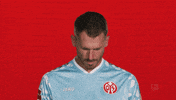 Look Up Mainz 05 GIF by Bundesliga