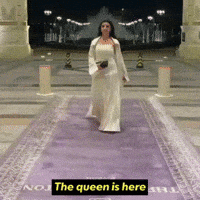 Queen Bomba GIF