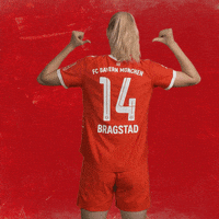 Proud Champions League GIF by FC Bayern Women