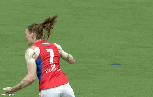 deesgifs22 giphyupload aflw melbourne football club tayla harris GIF