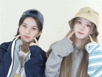 Gidle Yuqi GIF