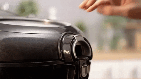 laetitia_friteuses giphygifmaker GIF