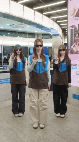 Nmixx GIF