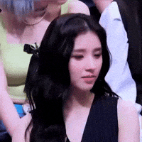 Heejin GIF
