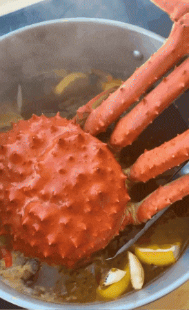 Hungry Lets Eat GIF by AnaCatali
