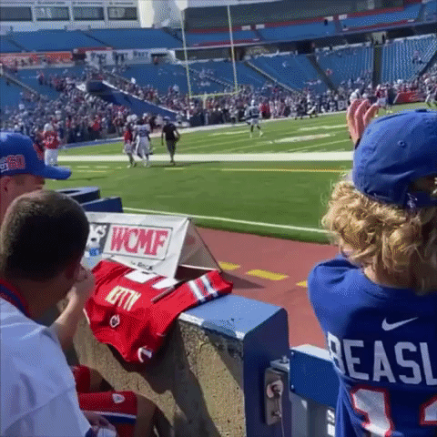Buffalo Bills Quarterback Plays Catch With Crowd