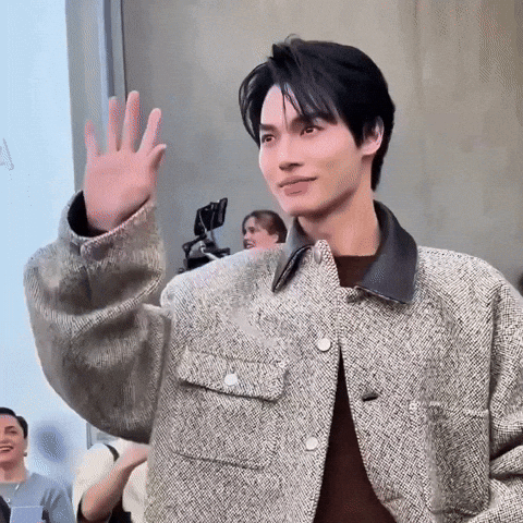 Fashion Win GIF