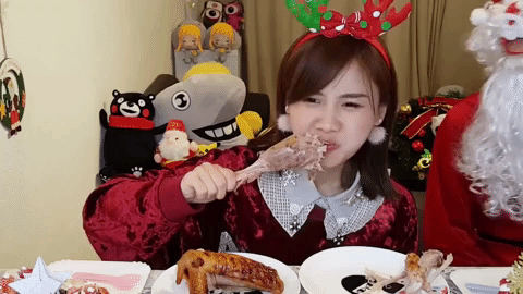 eat merry christmas GIF