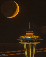 Photographer Captures Crescent Moon Timelapse Over Space Needle