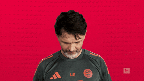 Look Up Fc Bayern GIF by Bundesliga